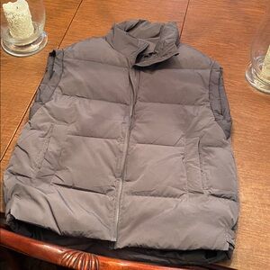 Amazon Women's Gray Puffer Vest